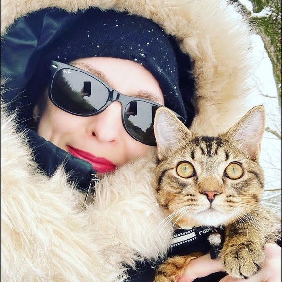 Posh Ambassador II with 5⭐️s and fast shipping! See Reviews ❤️ - Picture 6 of 16